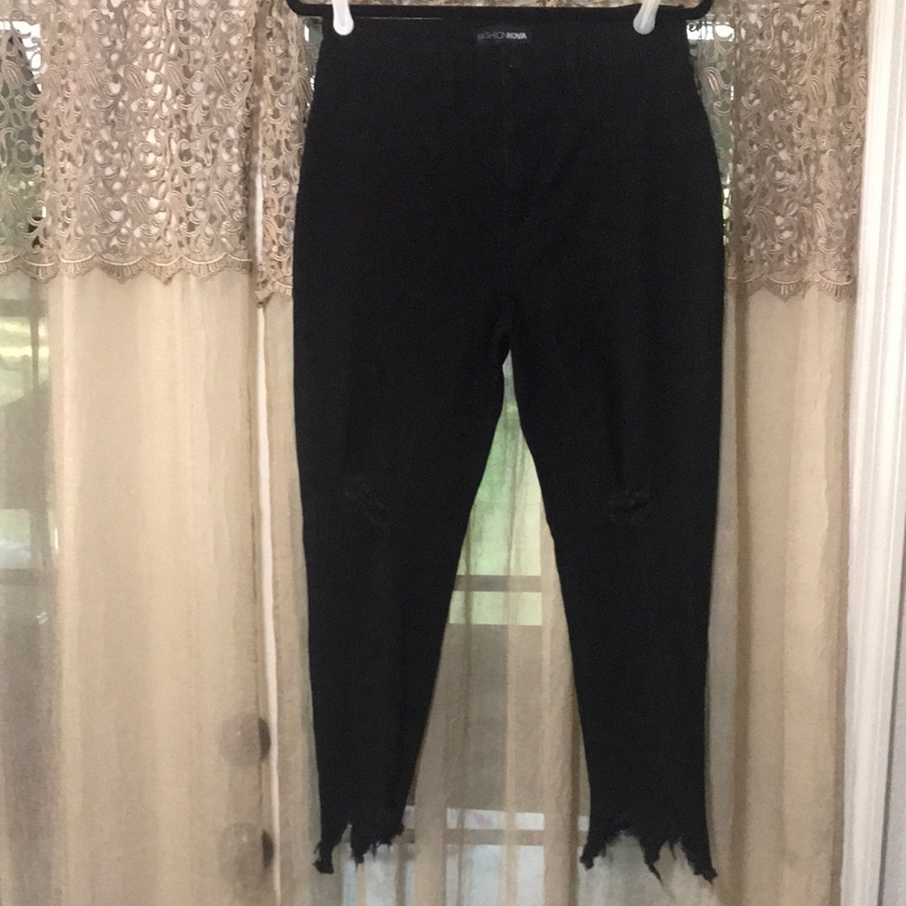 Black Distressed Skinny Jeans